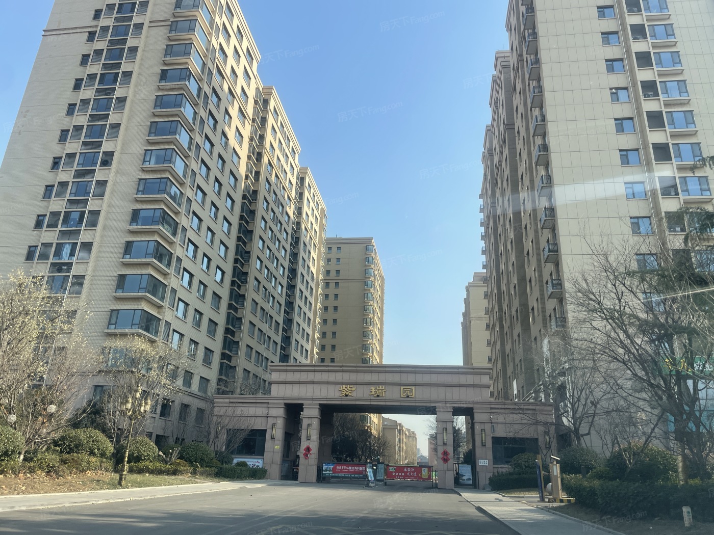 紫瑞园2室1厅1卫南北朝向1500.00元/月出租